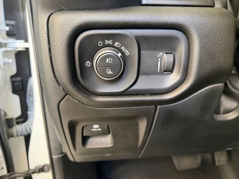 Used 2023 RAM 1500 Big Horn w/ Trailer Tow Group RWD image 40