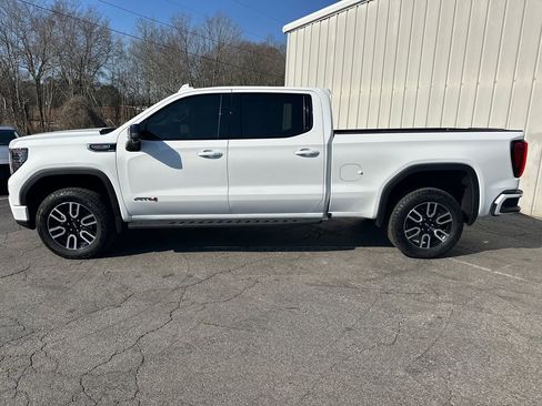 Used 2025 GMC Sierra 1500 AT4 w/ AT4 Premium Package image 9