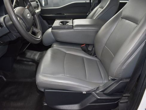 Used 2021 Ford F150 XL w/ Trailer Tow Package image 13