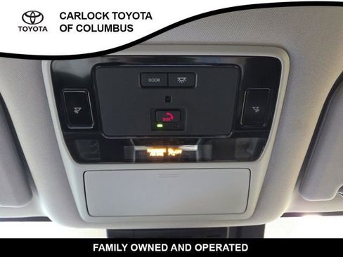 Used 2024 Toyota Grand Highlander AWD image 30