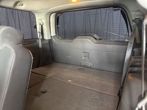 Used 2004 Ford Expedition XLT image 17