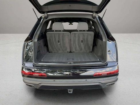 Used 2025 Audi Q7 3.0T Premium Plus w/ Premium Plus Package AWD/4WD image 33