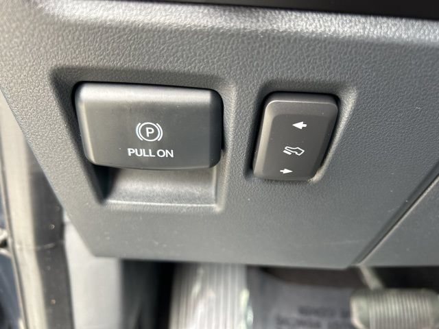 Used 2023 Ford Expedition Limited AWD/4WD image 35