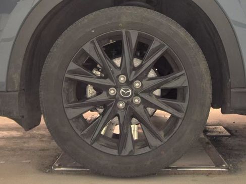 Used 2024 MAZDA CX-5 Carbon Edition image 11