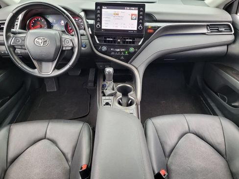 Used 2023 Toyota Camry XSE FWD image 11