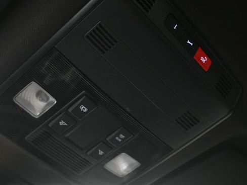 Used 2024 Volkswagen Jetta Sport FWD image 27