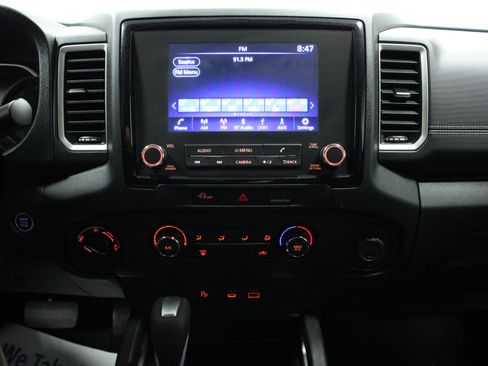 Used 2024 Nissan Frontier SV w/ Technology Package AWD/4WD image 22