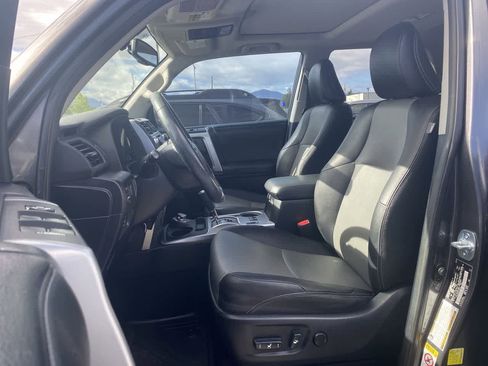 Used 2014 Toyota 4Runner SR5 Premium AWD/4WD image 11