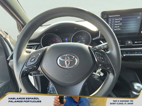 Used 2019 Toyota C-HR LE FWD image 17