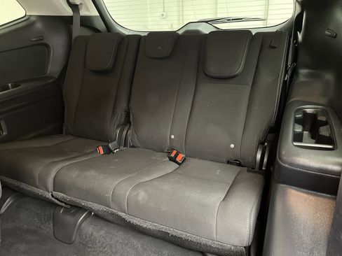 Used 2023 Subaru Ascent Premium w/ Convenience Package image 12