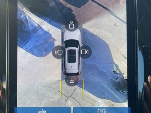 Certified 2023 Volvo XC90 T8 Plus w/ Protection Package image 23