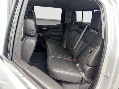 Used 2021 GMC Sierra 1500 SLT w/ SLT Premium Plus Package AWD/4WD image 13