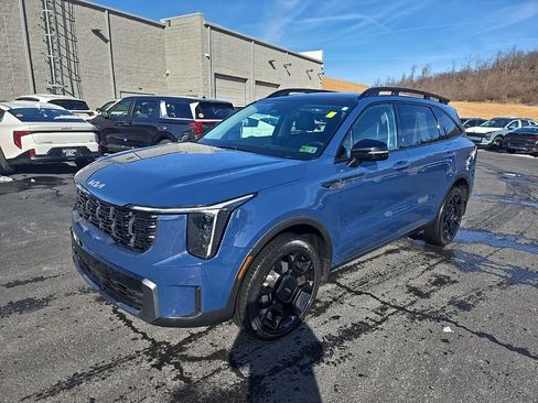Certified 2024 Kia Sorento X-Line EX image 3