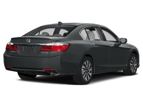 Used 2015 Honda Accord Touring image 5