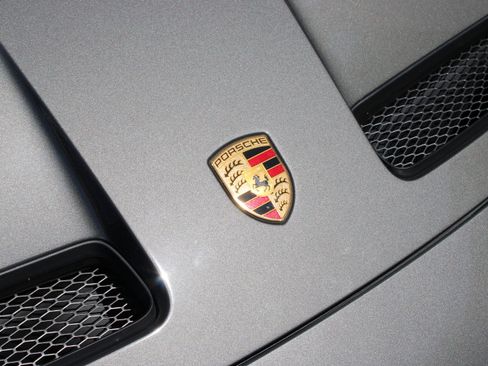 Certified 2023 Porsche 911 GT3 RWD image 13