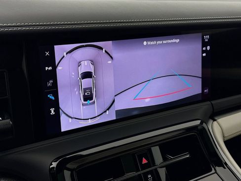 Certified 2025 Porsche Panamera 4 AWD/4WD image 19