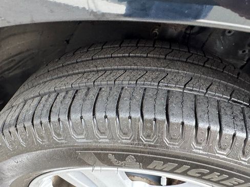 Used 2015 Acura RDX AWD image 11