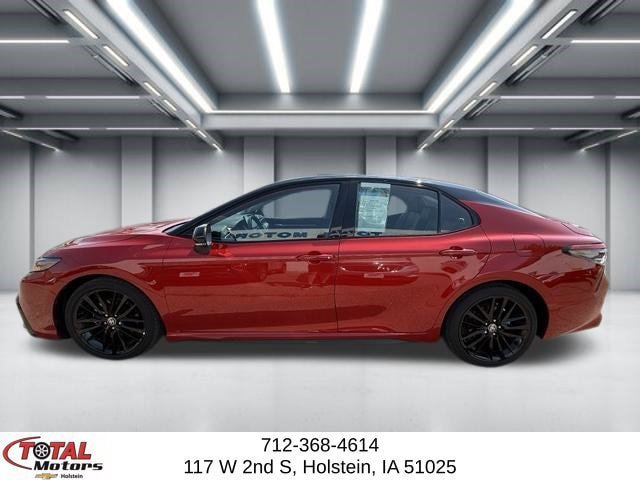 Used 2024 Toyota Camry XSE w/ Navigation Package FWD image 5