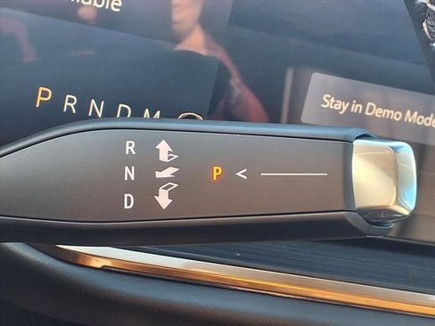 New 2026 Buick Envision Avenir image 9