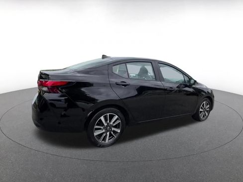 Used 2025 Nissan Versa SV FWD image 16