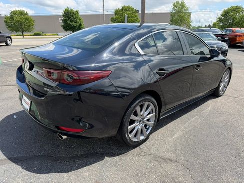 Used 2019 MAZDA MAZDA3 Sedan w/ Select Package FWD image 7