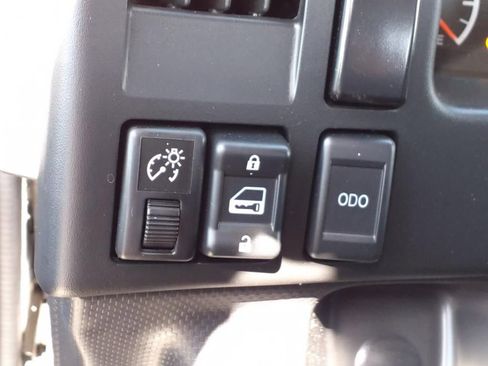 New 2024 Chevrolet Low Cab Forward image 10