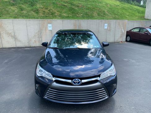 Used 2015 Toyota Camry XLE w/ Moonroof Package FWD image 7