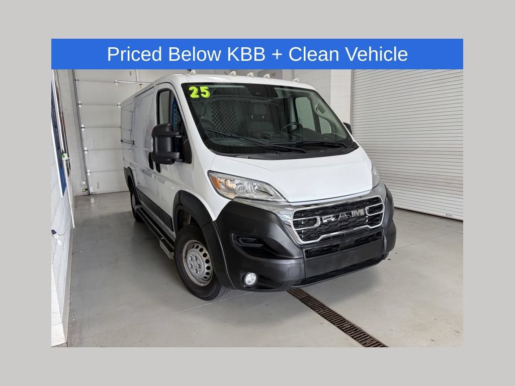 Used 2025 RAM ProMaster 2500 w/ U-Haul Equipment Group FWD image 1