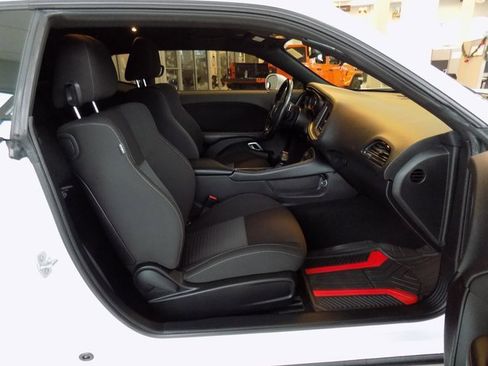 Certified 2022 Dodge Challenger GT image 24