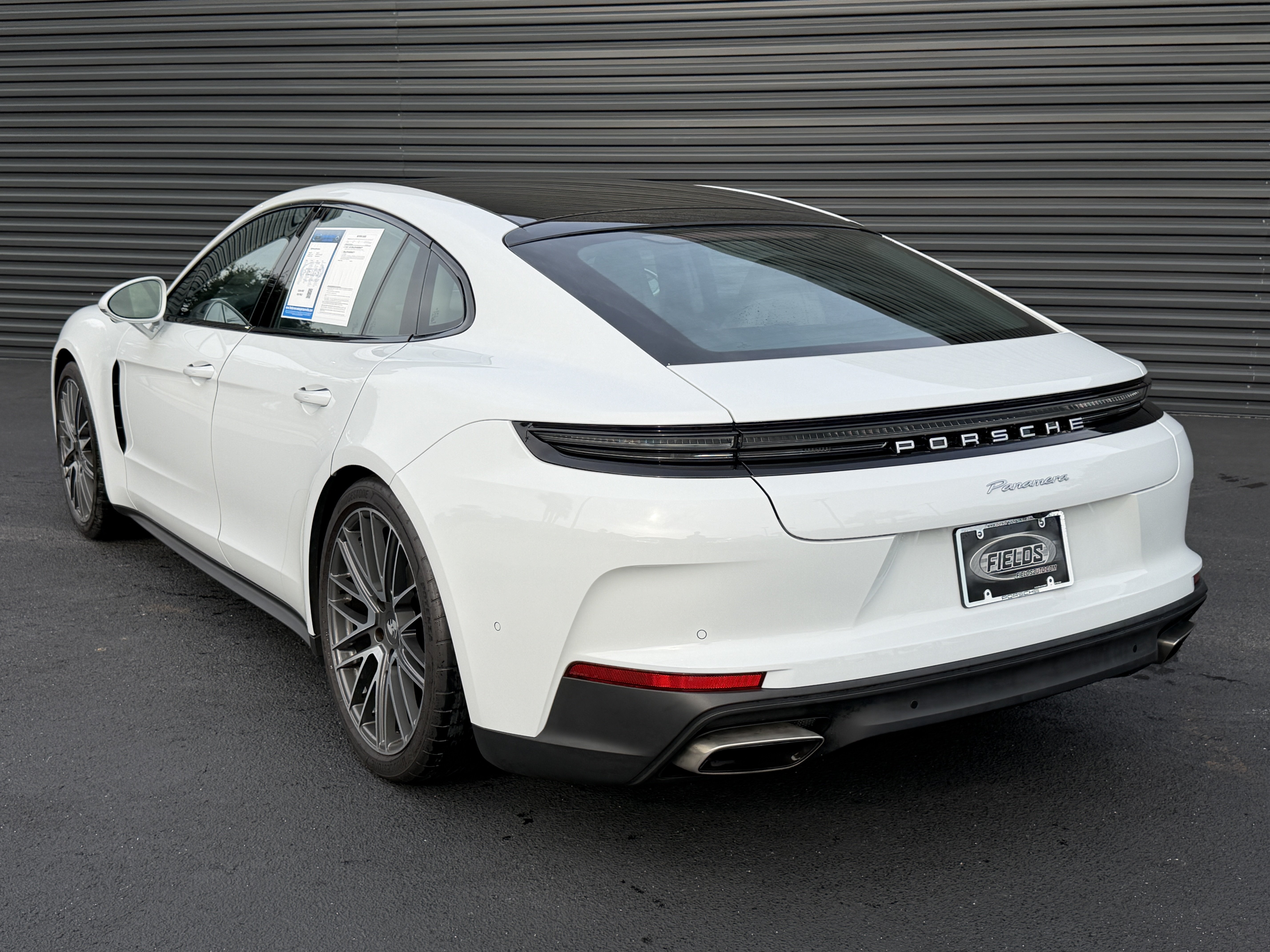 Certified 2025 Porsche Panamera 4 AWD/4WD image 3