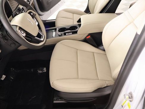 New 2026 Lincoln Corsair Reserve FWD image 12