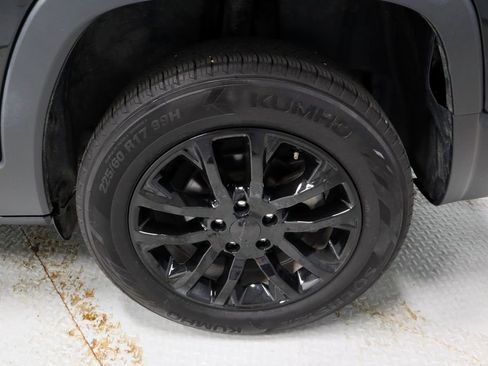 Used 2022 Jeep Cherokee Latitude Lux FWD image 18