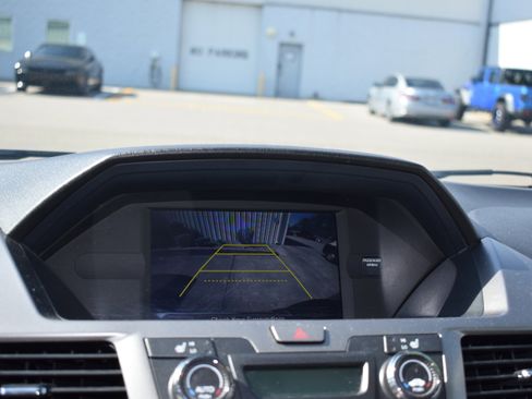 Used 2016 Honda Odyssey EX-L image 18