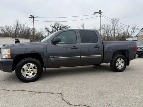 Used 2011 Chevrolet Silverado 1500 LT w/ All-Star Edition image 2