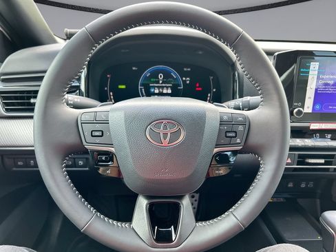 Certified 2026 Toyota Camry SE w/ Convenience Package FWD image 15