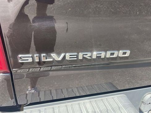 Used 2020 Chevrolet Silverado 1500 LT w/ All-Star Edition image 6