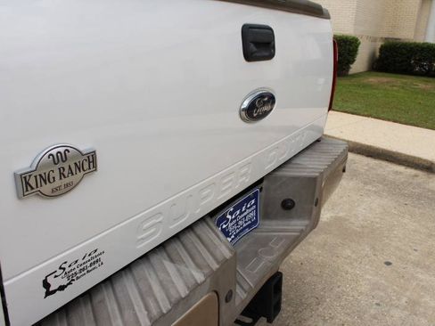 Used 2011 Ford F450 King Ranch w/ FX4 Off Road Pkg image 22