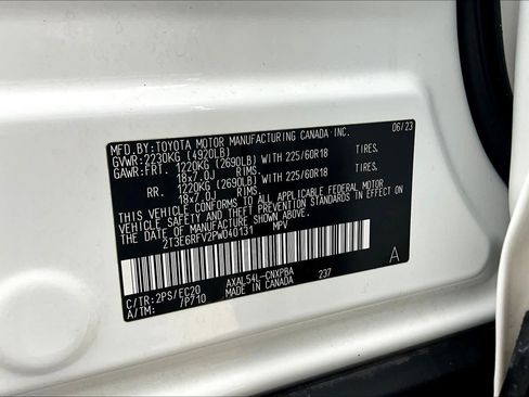 Used 2023 Toyota RAV4 XSE AWD/4WD image 36