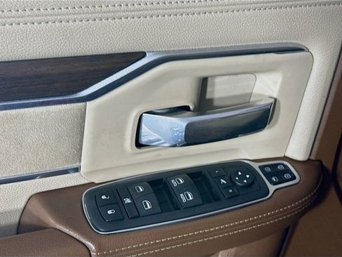 Used 2023 RAM 3500 Laramie image 24