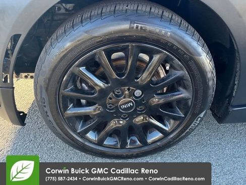 Used 2017 MINI Cooper 2-Door Hardtop image 27