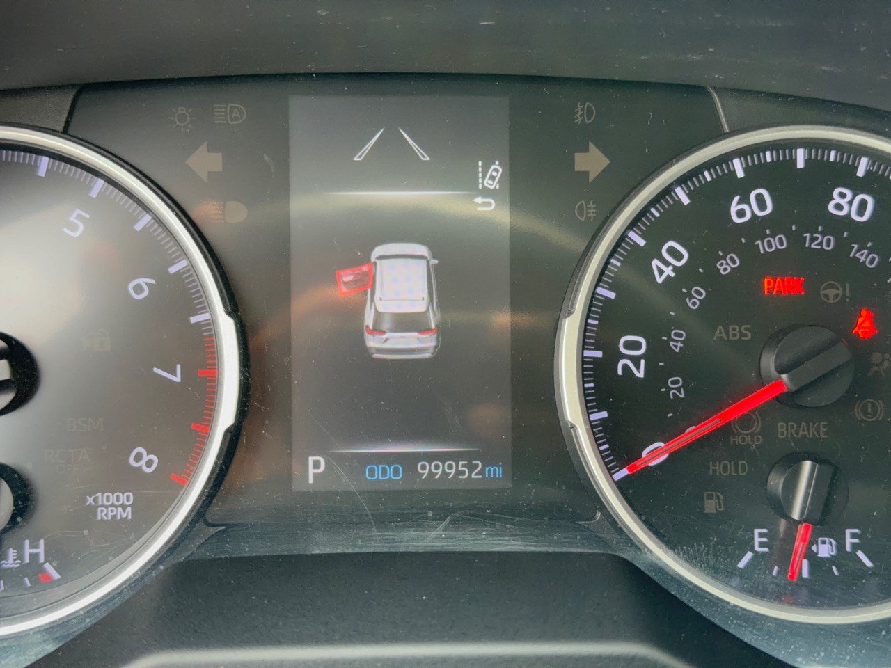 Used 2020 Toyota RAV4 LE FWD image 26