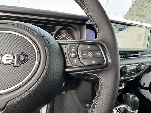 New 2026 Jeep Wrangler Unlimited Rubicon image 23