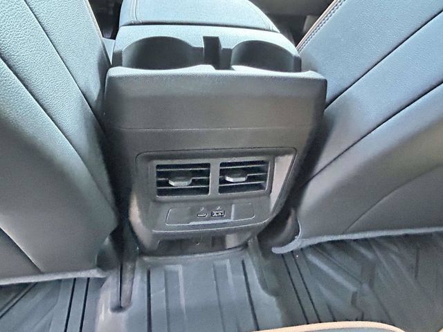 Used 2026 GMC Canyon AT4 w/ Technology Plus Package AWD/4WD image 16