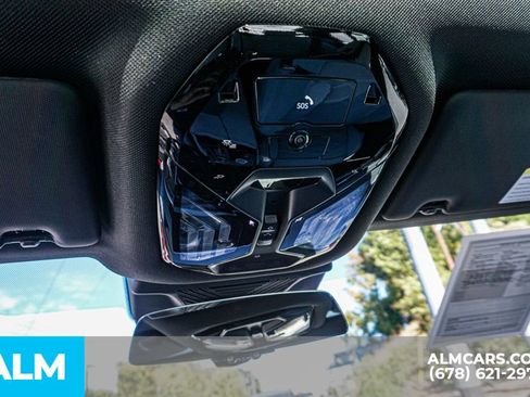 Used 2025 BMW i5 eDrive40i w/ M Sport Package image 33