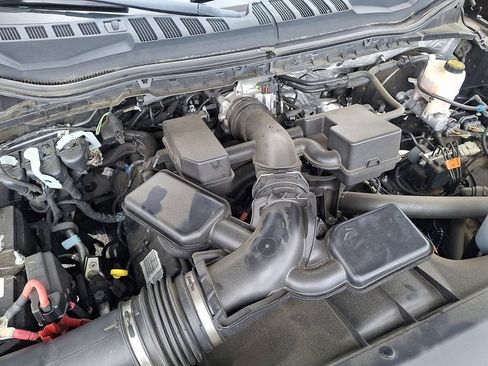 Used 2020 Ford F250 XLT w/ XLT Value Package AWD/4WD image 28