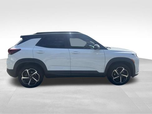 Used 2023 Chevrolet TrailBlazer RS w/ Convenience Package AWD/4WD image 18