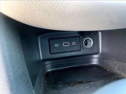 Certified 2022 Chevrolet Equinox LS w/ LS Convenience Package FWD image 26