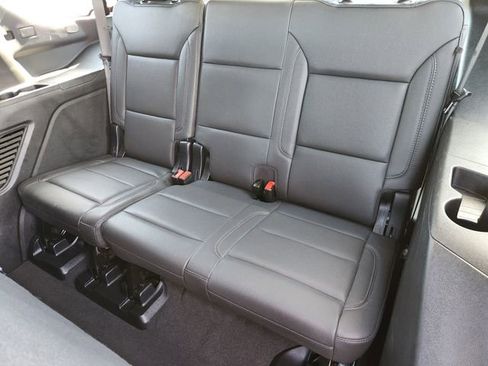 Used 2025 Chevrolet Tahoe Z71 image 26