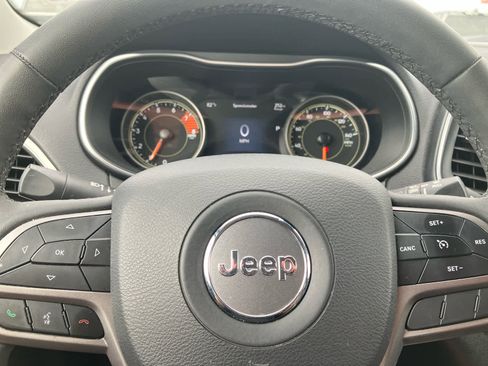 Used 2022 Jeep Cherokee Latitude Lux AWD/4WD image 14