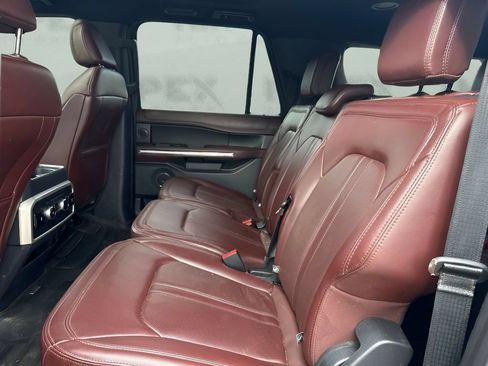 Used 2022 Ford Expedition Max Limited AWD/4WD image 9